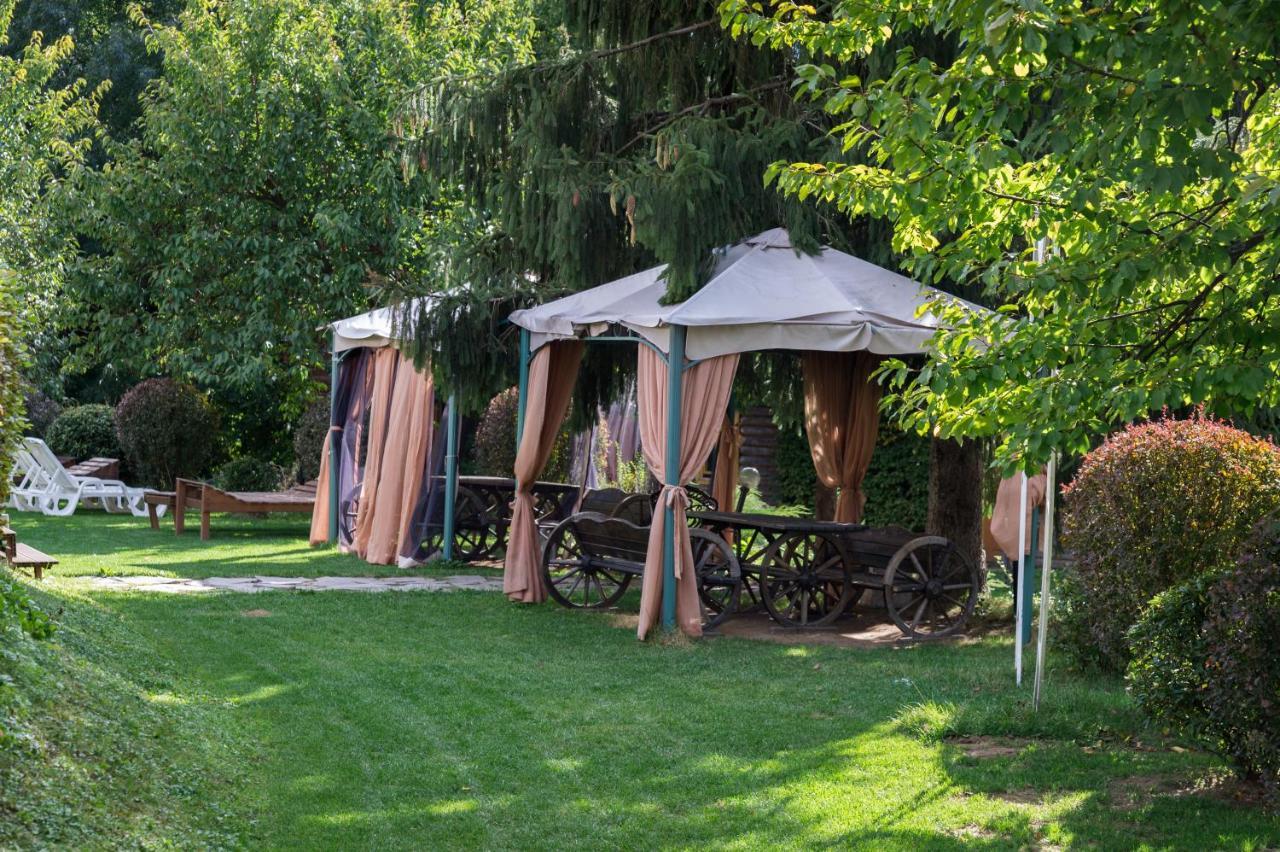 Hotel Resort&Spa Kamelot Kamenitsa Buitenkant foto
