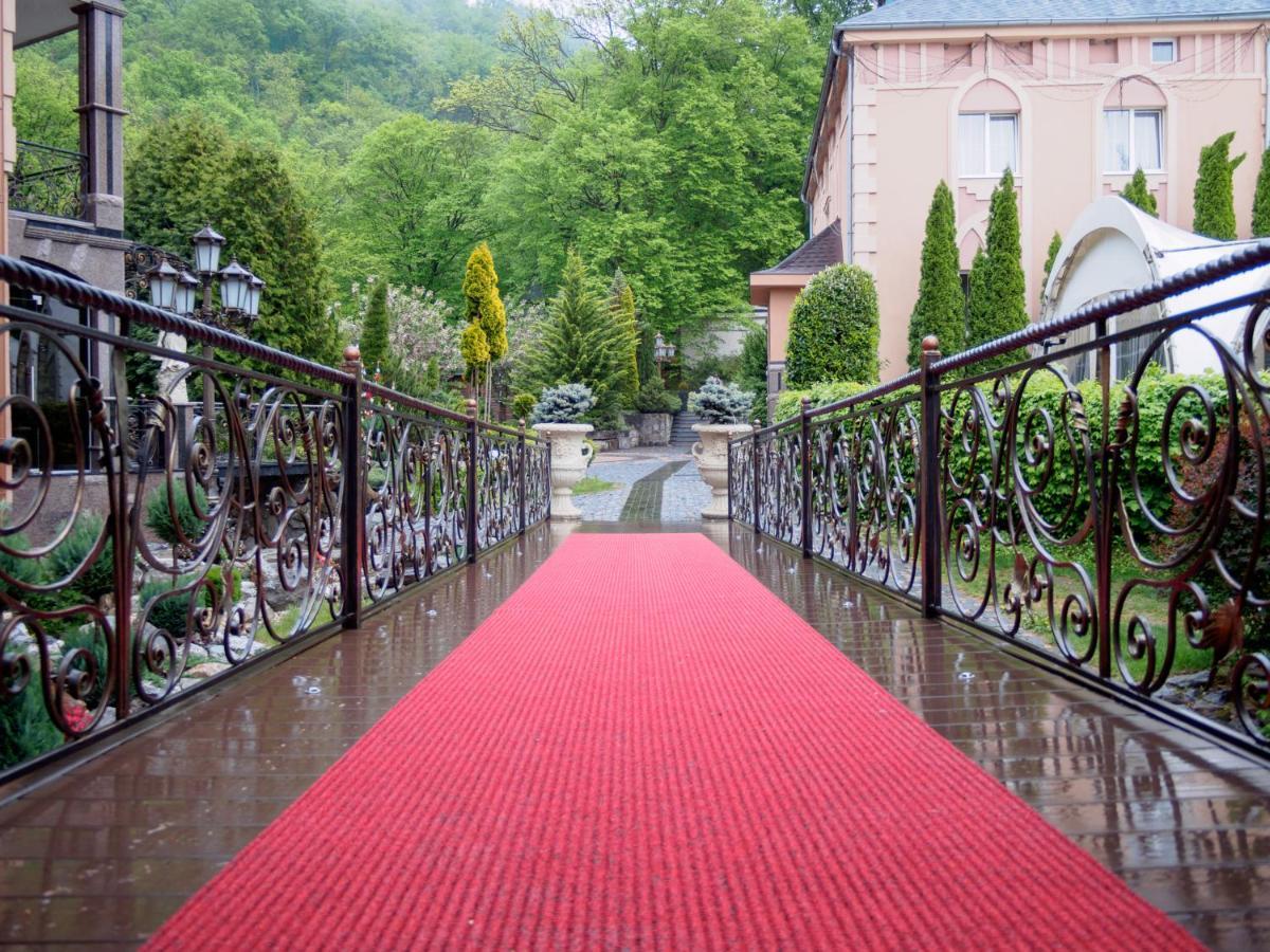 Hotel Resort&Spa Kamelot Kamenitsa Buitenkant foto